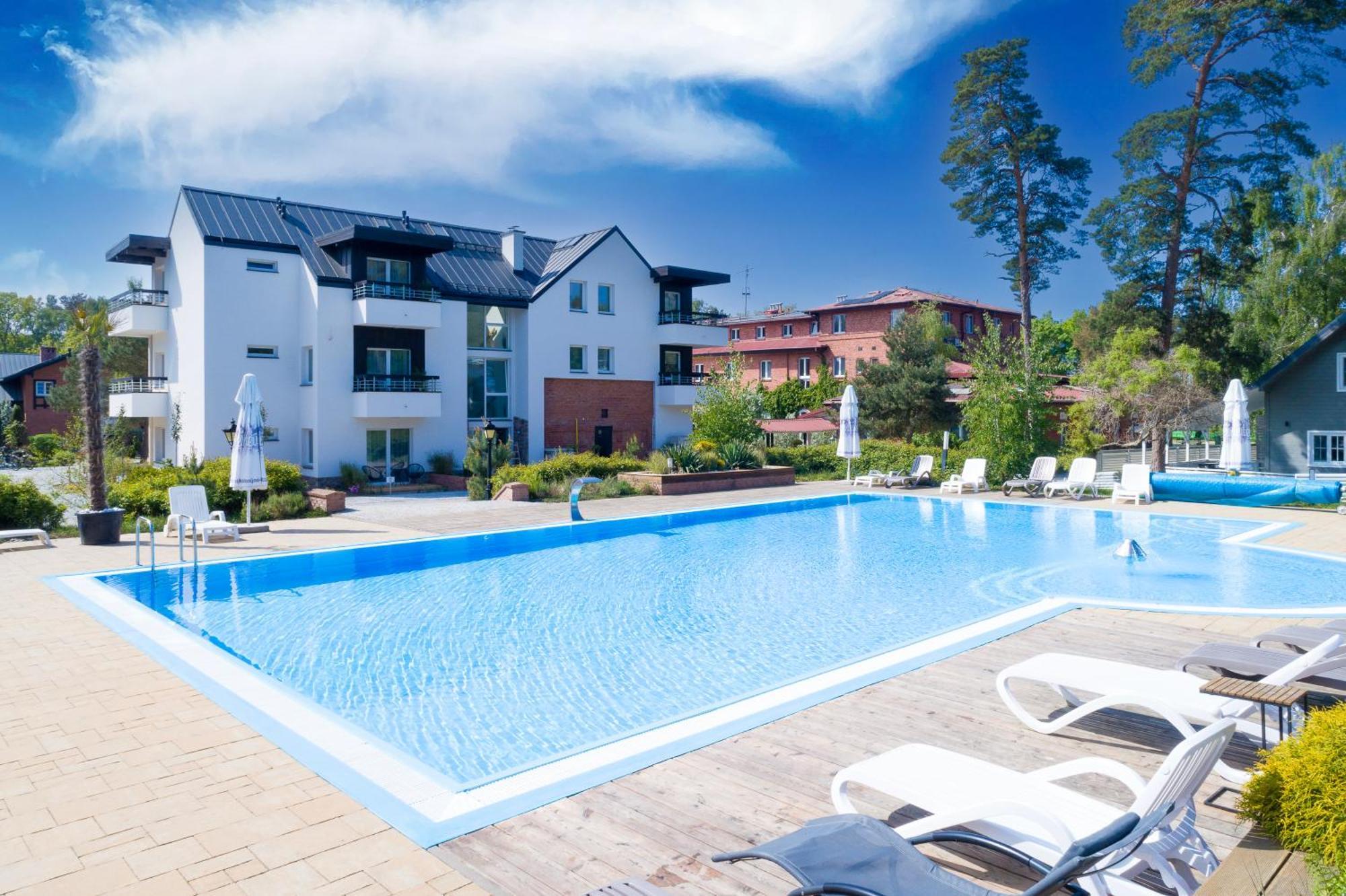Apartamenty Przy Plazy Z Basenem Z Podgrzewana Woda I Mini Spa - Osrodek Kolonijno-Wczasowy Mewa Niechorze Ngoại thất bức ảnh