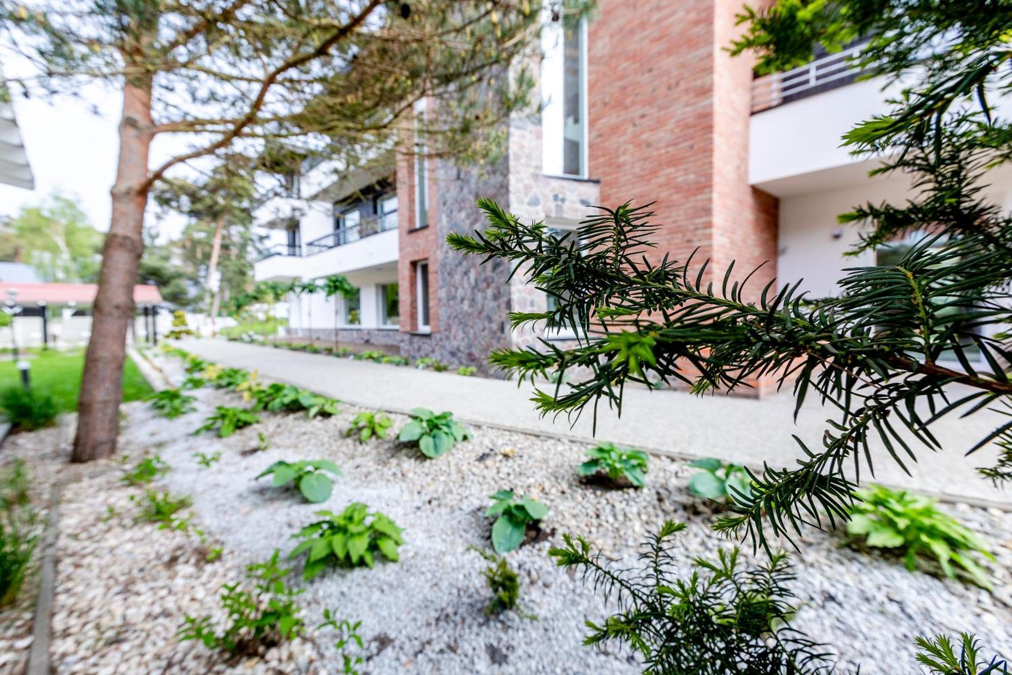 Apartamenty Przy Plazy Z Basenem Z Podgrzewana Woda I Mini Spa - Osrodek Kolonijno-Wczasowy Mewa Niechorze Ngoại thất bức ảnh