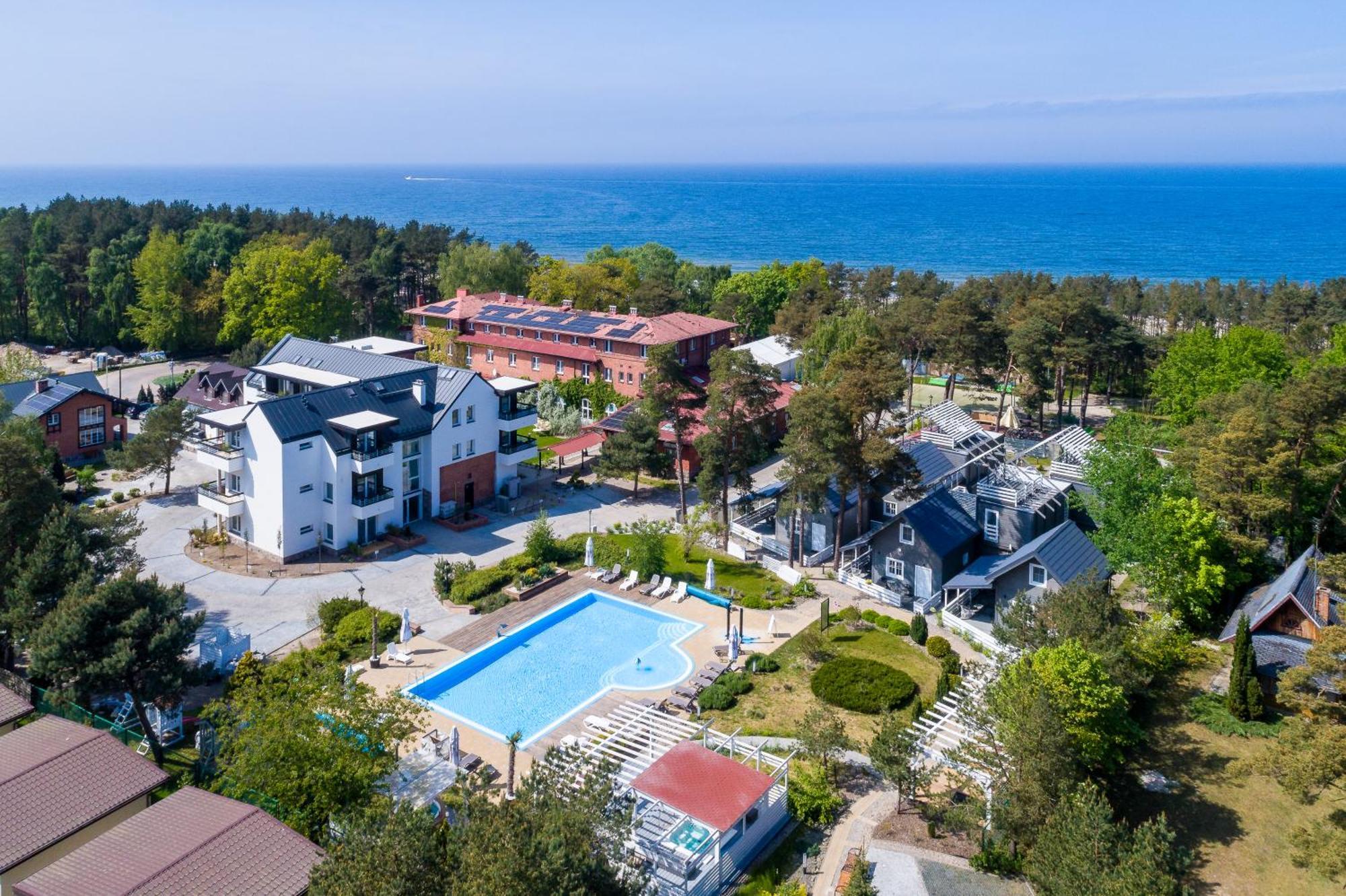 Apartamenty Przy Plazy Z Basenem Z Podgrzewana Woda I Mini Spa - Osrodek Kolonijno-Wczasowy Mewa Niechorze Ngoại thất bức ảnh